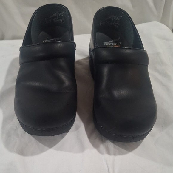 Dansko Wome's Black Slip-On Slippers Size 36 - Picture 3 of 10